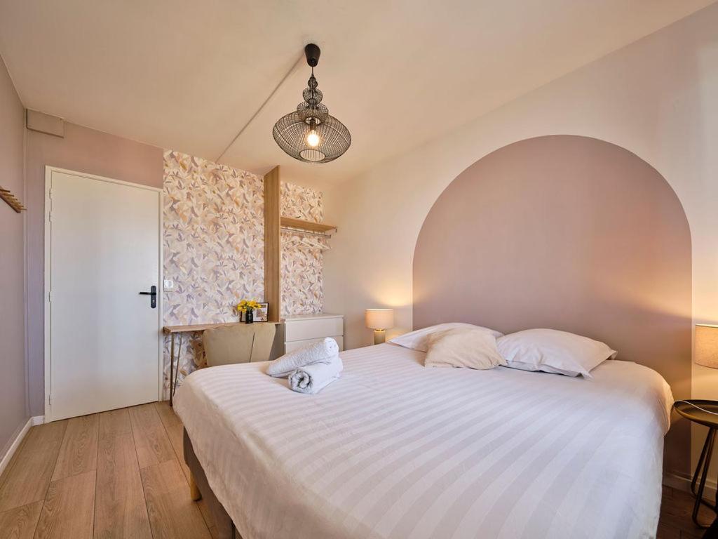 Les Chambres De Troyes - Parking Free Fibre Netflix Екстер'єр фото